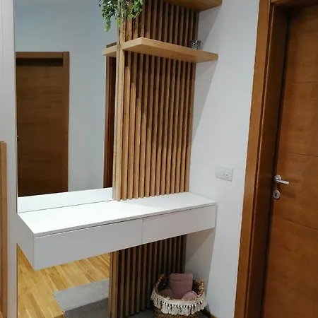 Apartman Skarlet